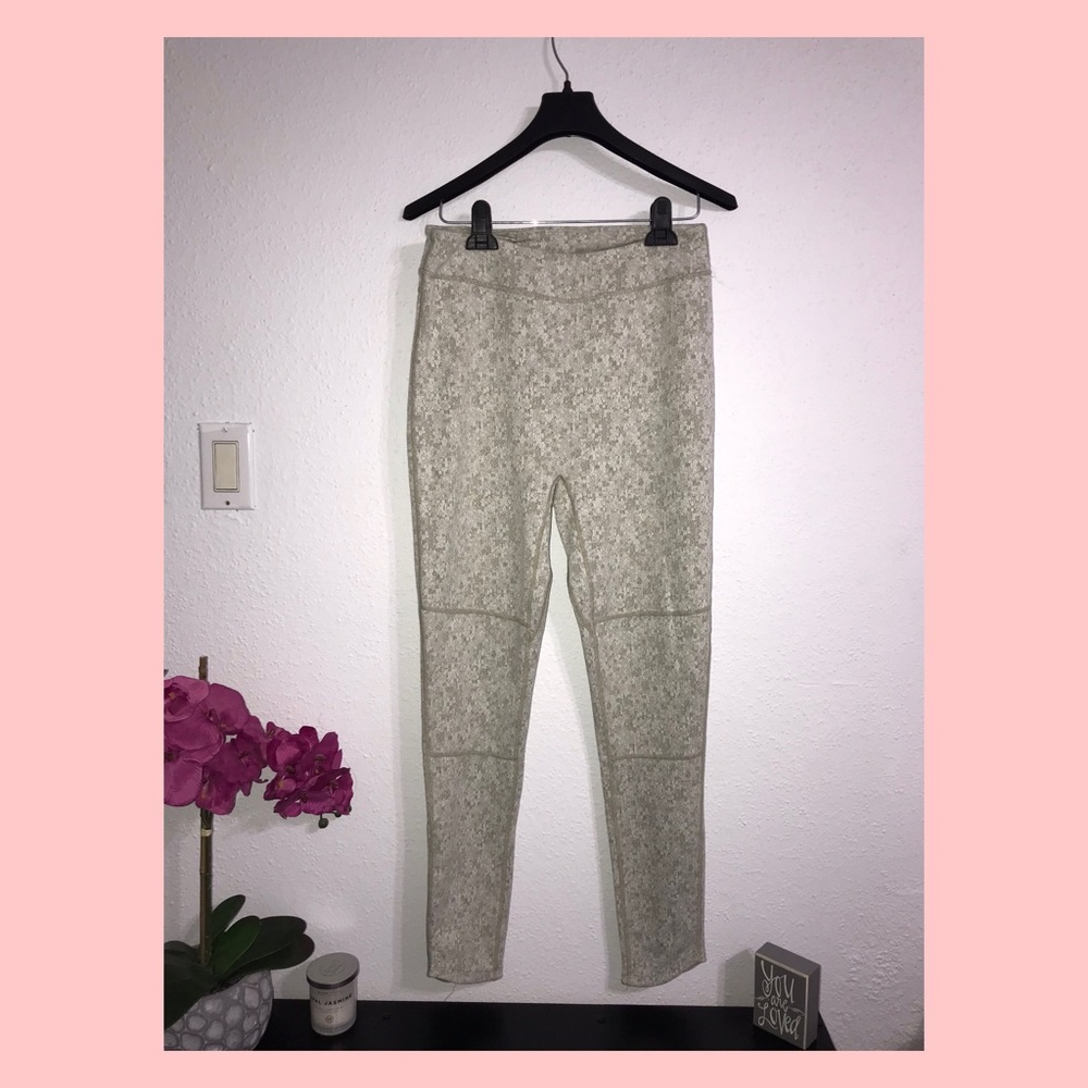 Gymshark Green Fleur Leggings